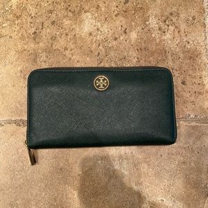 Tory Burch Continental Wallet